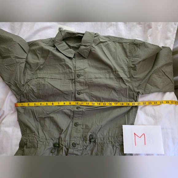 Levi's Parachute Baggy Jumpsuit  Deep Lichen - Green 100 Cotton BNWT - Picture 5 of 16